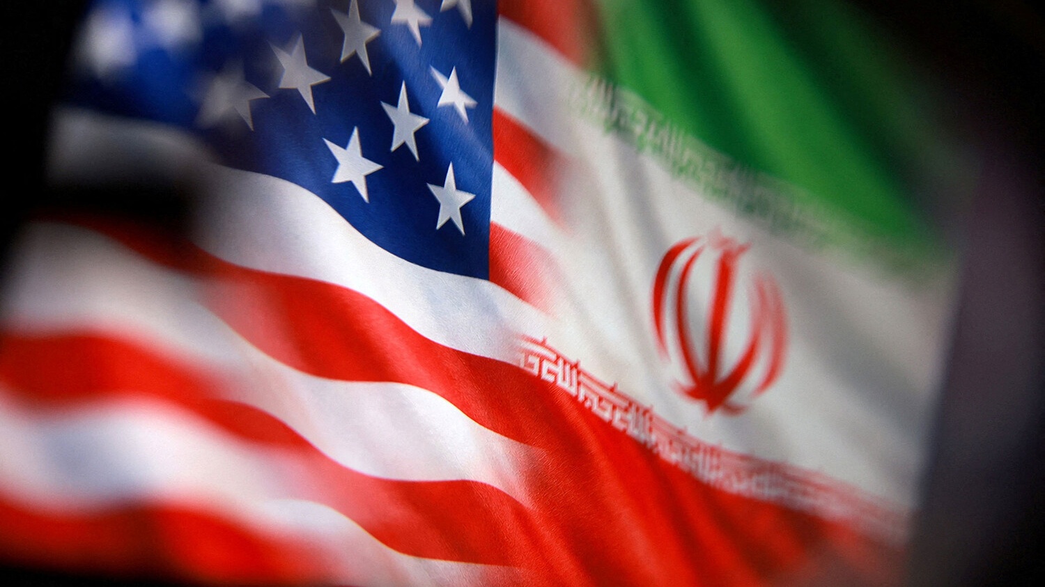 Контакты делегаций США и Ирана продолжаются в неформальном формате