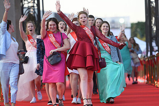 Как без тяжелых последствий провести последний звонок, рассказали в Росгвардии