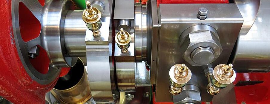 ОСК создаст новые двигатели вместе с Трансмашхолдингом