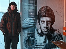 Портрет Высоцкого появился на остановке в кузбасском городе