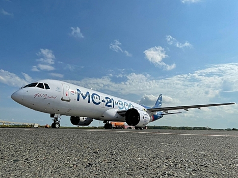 В Пермь для проведения испытаний прибыл опытный самолёт МС-21-300