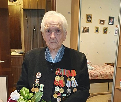 Участнице Великой Отечественной войны Александре Денисовой исполнилось 100 лет