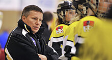 Главный тренер Чистяков вызвал на сбор 26 хоккеисток