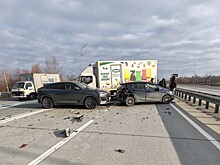 Водитель грузовика устроил ДТП под Владивостоком