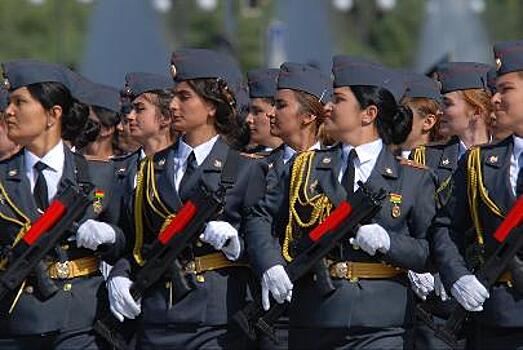 Рахмону покажут новую форму полицейских Таджикистана