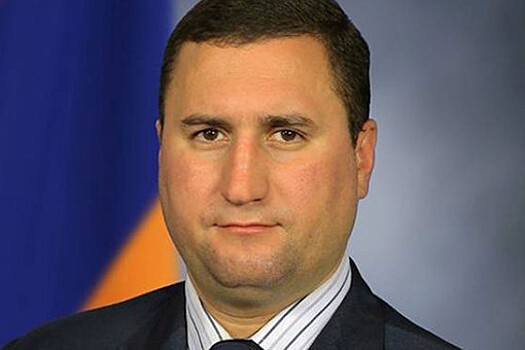 Пашинян уволил замглавы минобороны Армении Балаяна