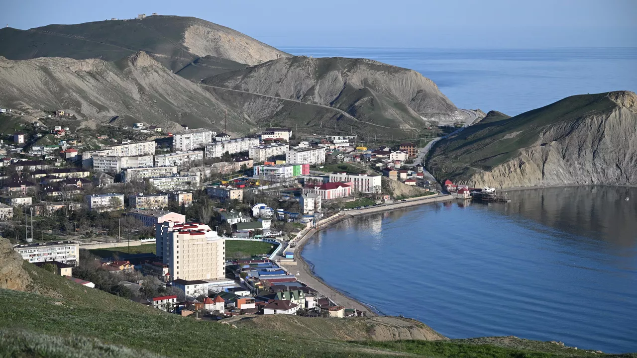 В Крыму открылась горячая линия для пострадавших от обстрелов ВСУ в Керчи