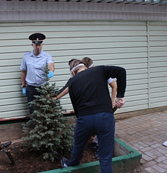 В Самарской области сотрудники полиции и общественники приняли участие в международной акции «Сад памяти»