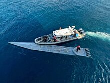 Подлодку с 2,6 тонны кокаина и двумя мертвыми людьми нашли у берегов Колумбии