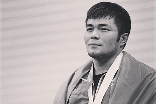 Отстраненный за допинг тяжелоатлет из Казахстана покончил с собой