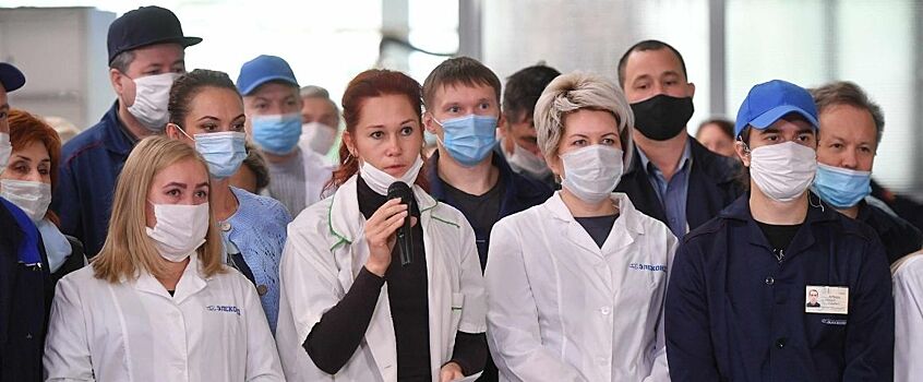 Глава Удмуртии встретился с работниками ОАО «Элеконд»