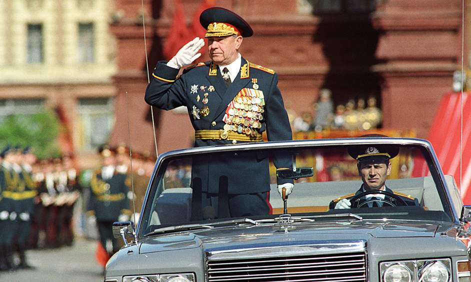  Последний маршал Советского Союза Дмитрий Язов скончался на 96-м году жизни. Об этом сообщает РИА Новости.