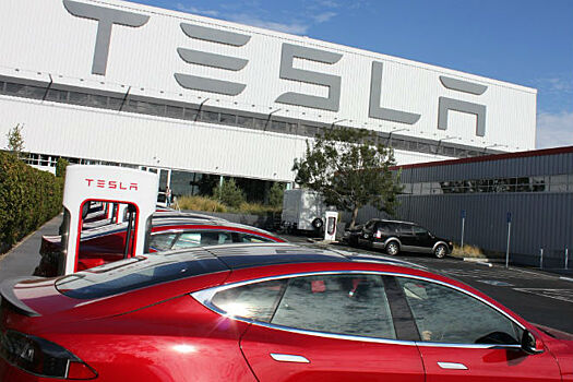 Маск показал, как устроен завод Tesla