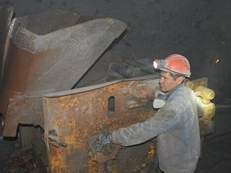 Радий Хабиров поздравил шахтеров с профессиональным праздником