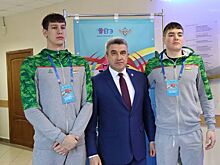 Игроки юниорского УНИКСа сдали ЕГЭ по истории