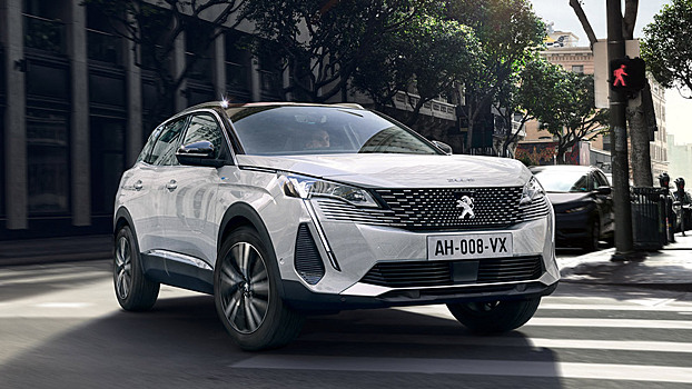 Презентован обновленный паркетник Peugeot 3008