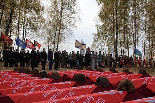 В Орловской области перезахоронили останки советских солдат