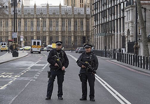 Учебная тревога: "террористы" попали в парламент Британии за 5 мин