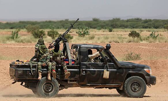 «Мы идем на войну». Нигер проводит мобилизацию для подготовки к вступлению в вооруженный конфликт с Францией