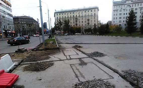 Популярная бесплатная парковка на ул. Орджоникидзе станет платной