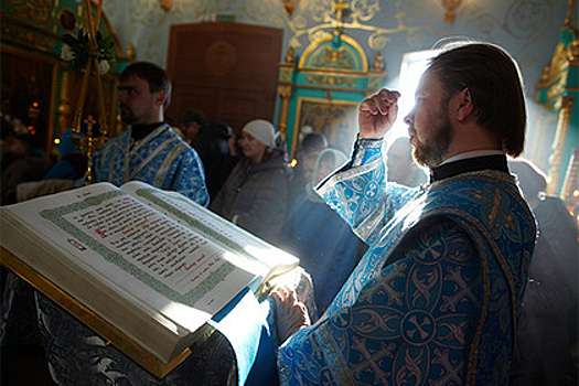Российские вузы снабдят священниками