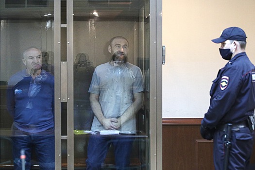 Фигурантов дела Арашуковых оставили под арестом до июля