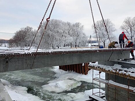 Монтаж балок начали на мосту через реку Сива в Воткинском районе