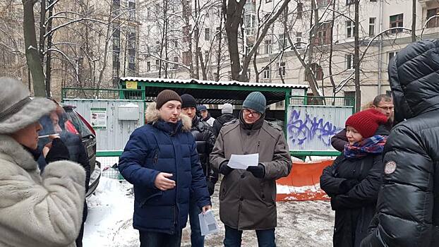 Алексей Борисенко провел обход территории Сокола