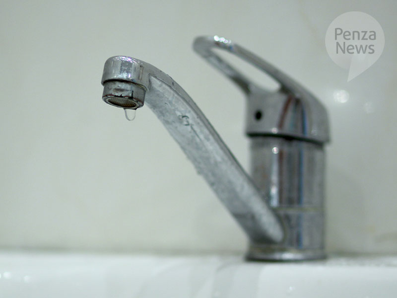 Прокуратура организовала проверку по факту отключения холодной воды из-за аварии на магистральном водопроводе на проезде Литвинова