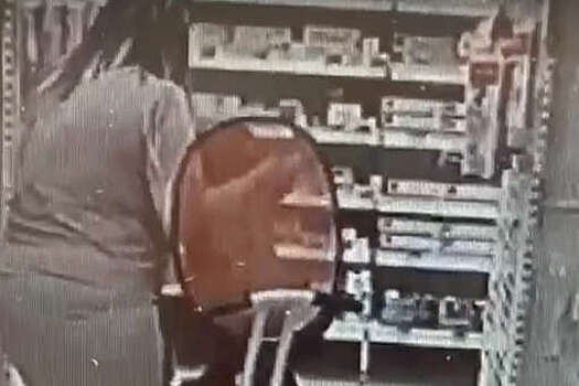 В Новосибирской области мать избила маленького ребенка в магазине