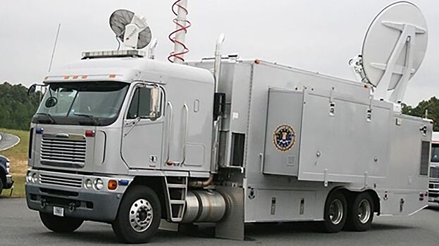 В США выставили на торги грузовик Freightliner Argosy, принадлежавший ФБР