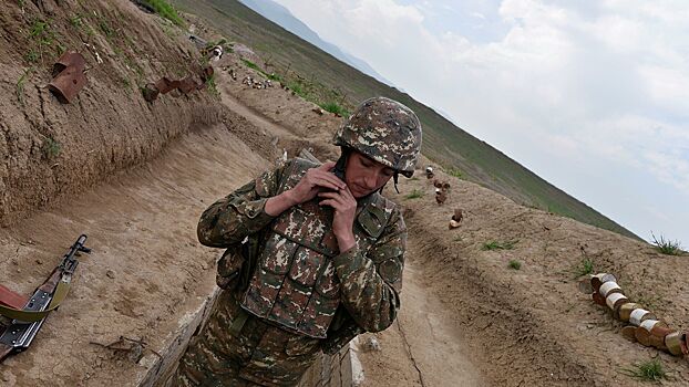 Храм в Карабахе подвергся повторному обстрелу