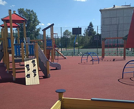 На обновление двух общественных пространств в Мостовском районе потратили 32 млн рублей