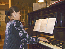 В библиотеке № 90 поздравят матерей