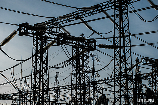 Вечером в Новом Уренгое и Лабытнанги отключили подачу электроэнергии