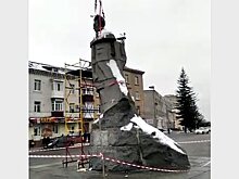 В Хмельницкой области снесли памятник Островскому