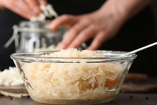 Диетолог Разаренова: лучшим временем для квашения капусты является ноябрь