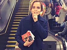 «Замечены в метро»: кто из знаменитостей ездит в общественном транспорте