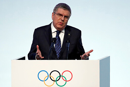 Глава МОК Бах встретился с российскими спортсменами на Олимпиаде