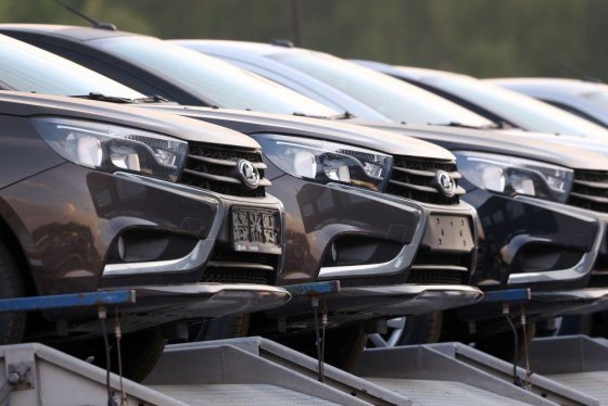 Мантуров заявил о рассмотрении «Автовазом» возможности поставок на рынки стран Африки