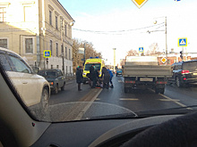 В Твери на переходе возле Спасо-Преображенского собора сбили 25-летнюю девушку