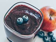 Нутрициолог предупредила о вреде свежевыжатых соков и смузи