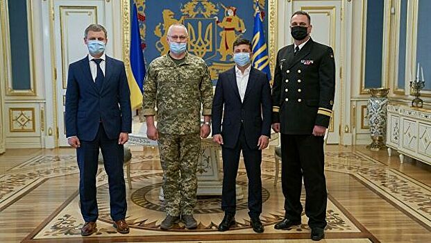Зеленский назначил командующим ВМС крымчанина, воевавшего в Донбассе