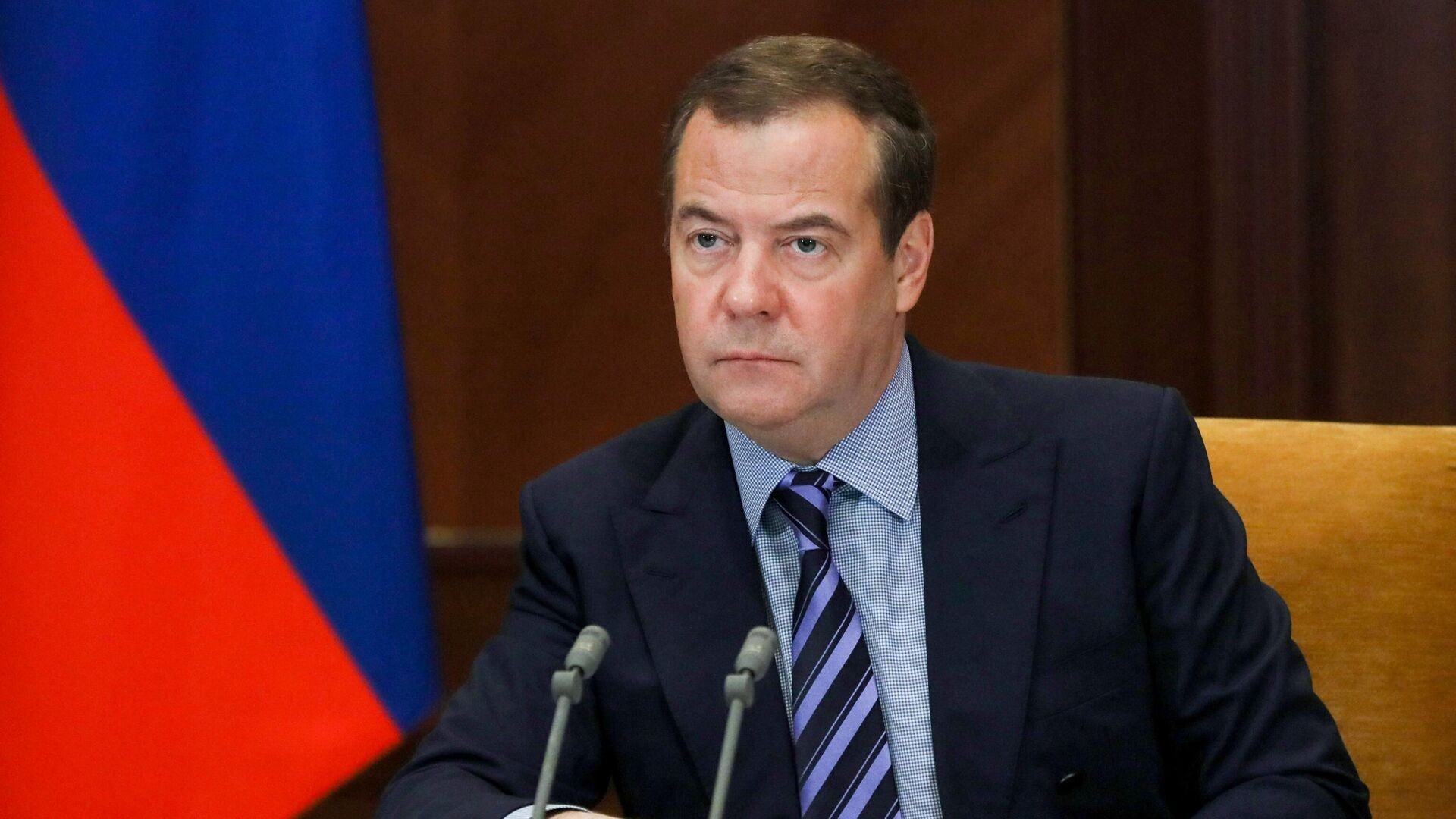 Медведев провел совещание Совбеза на Белоярской АЭС