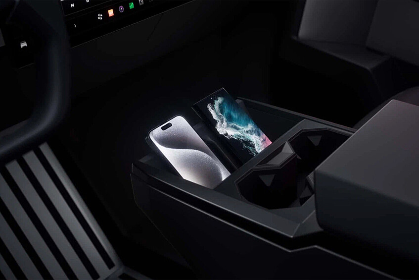 Интерьер Tesla Cybertruck