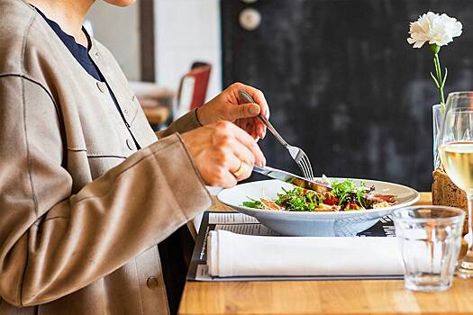 Врач предупредила о минусах набирающей популярность диеты