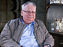 Анджей Сапковский любит сериалы по вселенной «Ведьмак» и участвует в их производстве