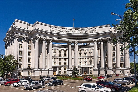 Украина осудила Польшу