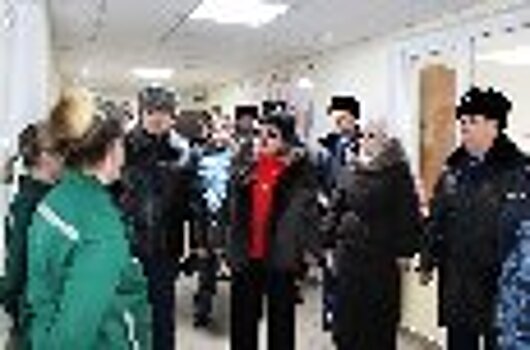 ИК-29 УФСИН России по Республике Хакасия посетил исполняющий обязанности прокурора региона Антон Ан, председатель и члены ОНК