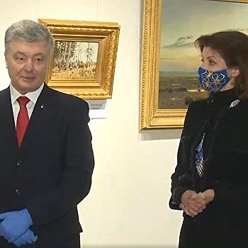 «Операция-вернисаж» - сговор партнеров и розыгрыш. Эксперты о скандале на выставке картин Порошенко